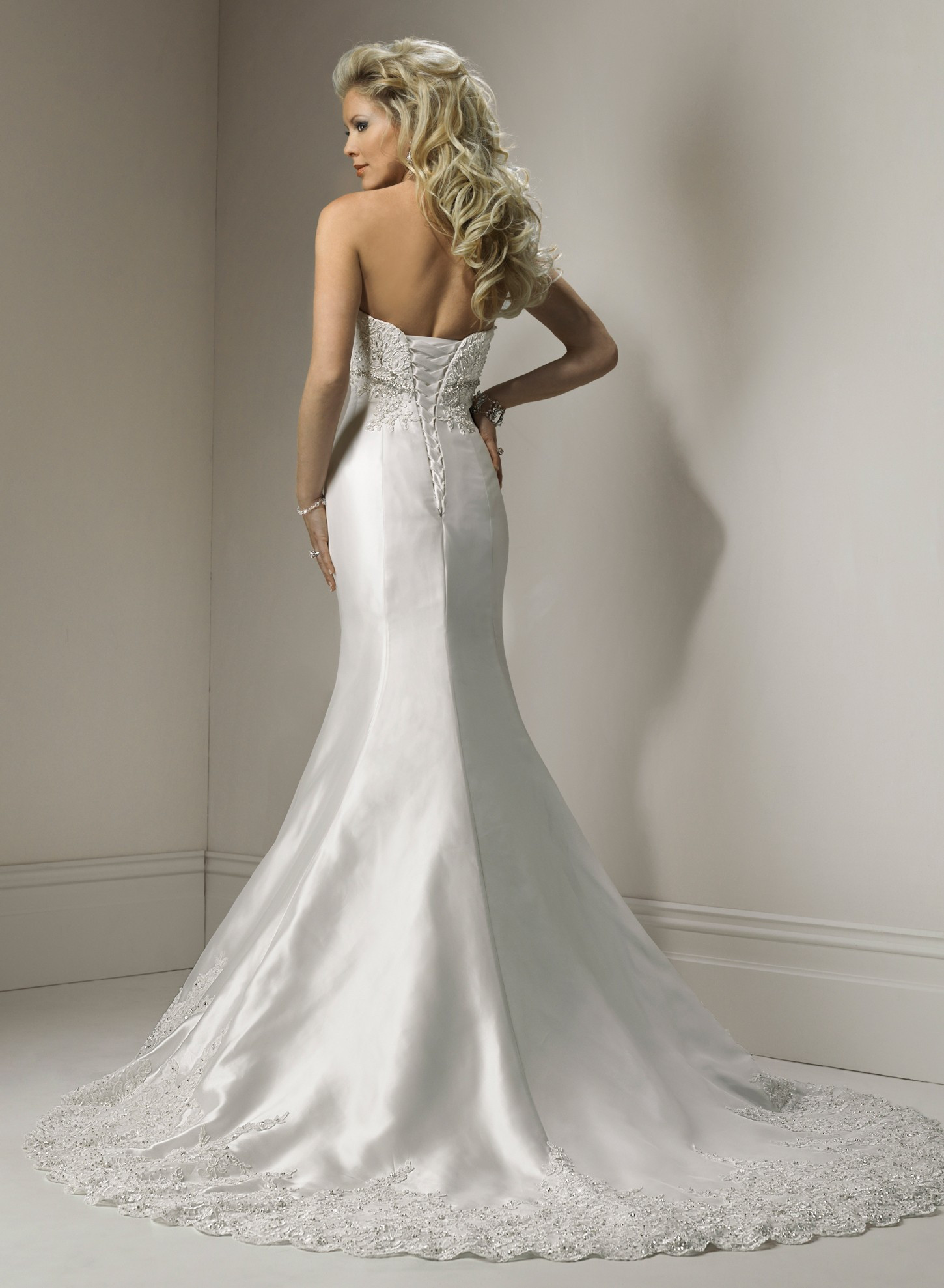 Wedding Dresses Mermaid Style
 Mermaid Wedding Dresses – An Elegant Choice For Brides