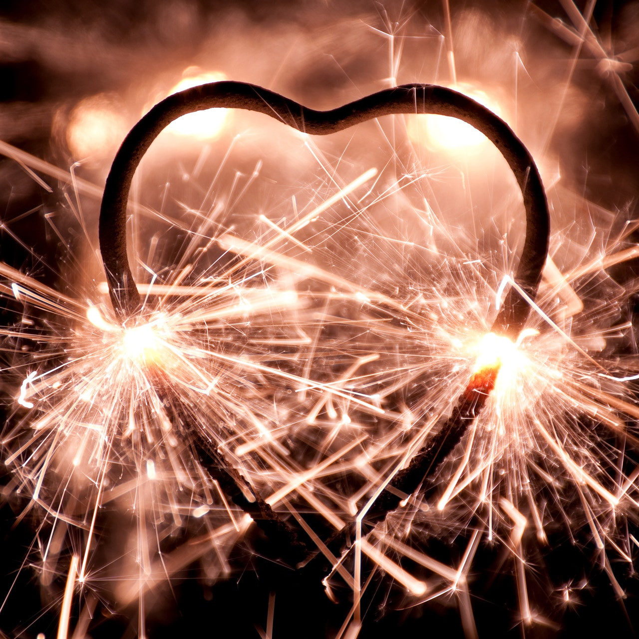 Wedding Heart Shaped Sparklers
 Heart Shaped Wedding Sparklers 5" King of Sparklers