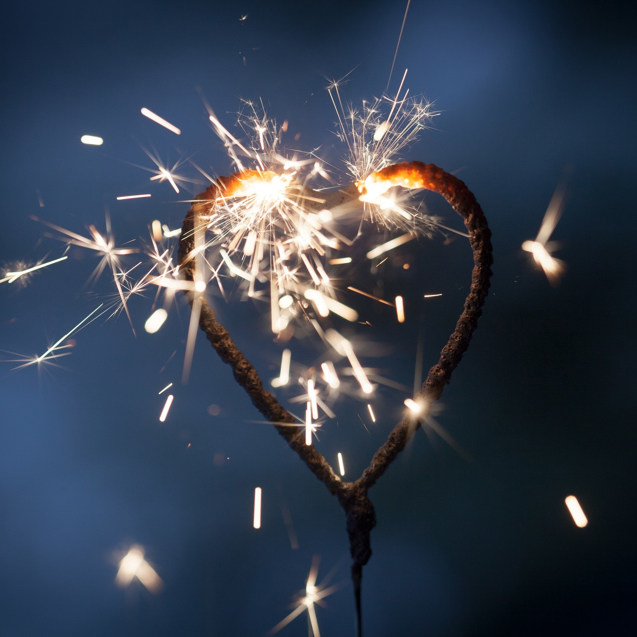 Wedding Heart Shaped Sparklers
 5" Heart Shaped Wedding Sparklers sparklers