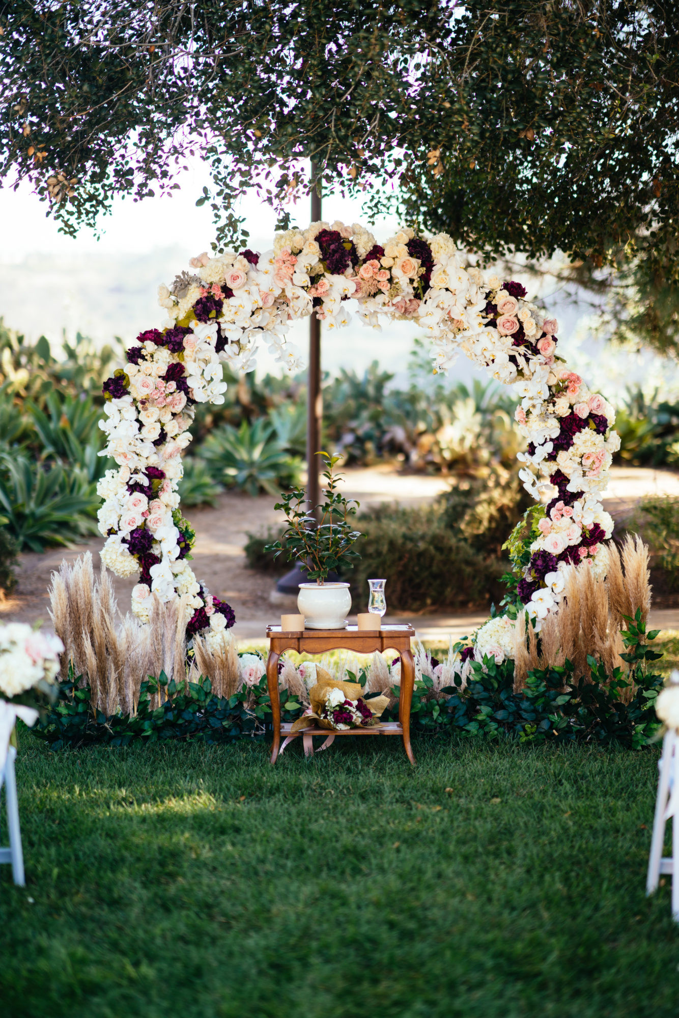 Wedding Themes Garden
 Beautiful Garden Wedding Ideas Sunset Magazine