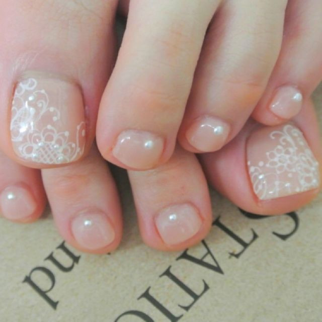 Wedding Toe Nails
 38 Latest Wedding Toe Nail Art Design Ideas