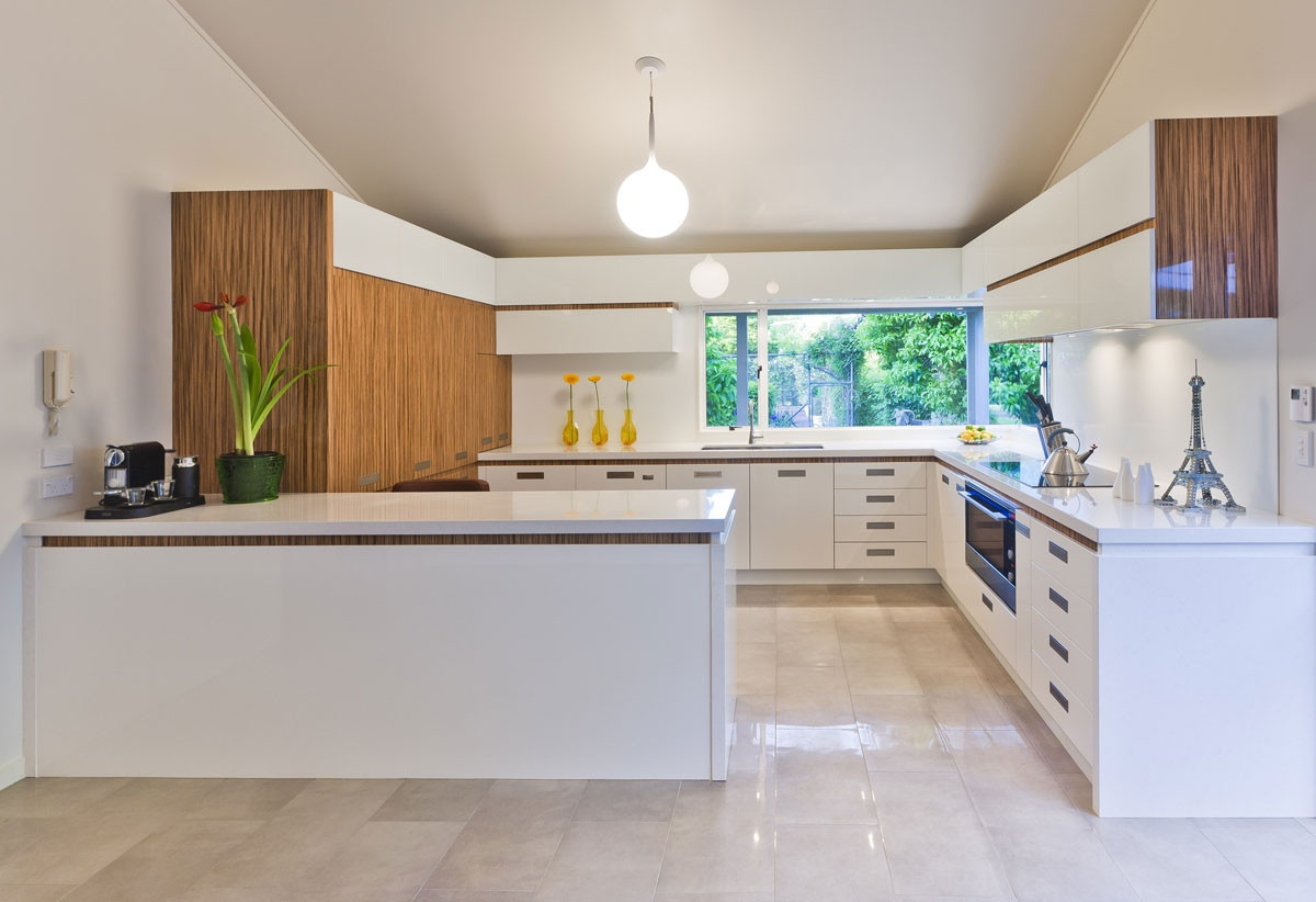 White Contemporary Kitchen
 17 Light Filled Modern Kitchens by Mal Corboy