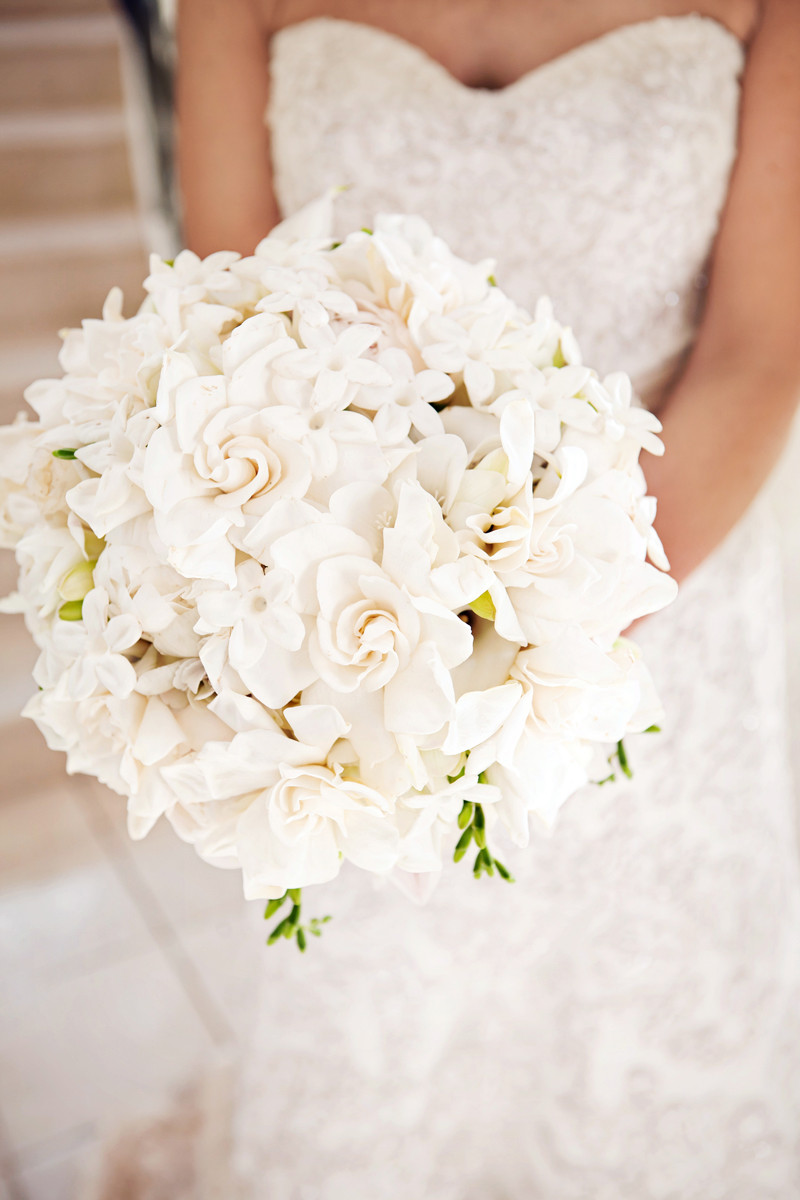 White Flowers For Weddings
 Winter White Wedding Bouquets