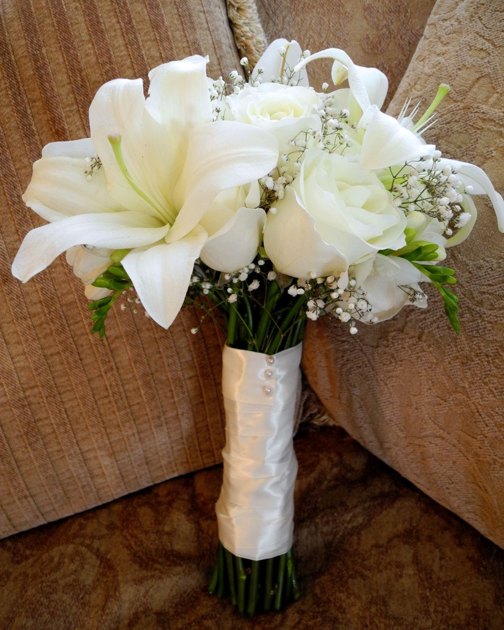 White Flowers For Weddings
 The Flower Girl Blog white bridal bouquet