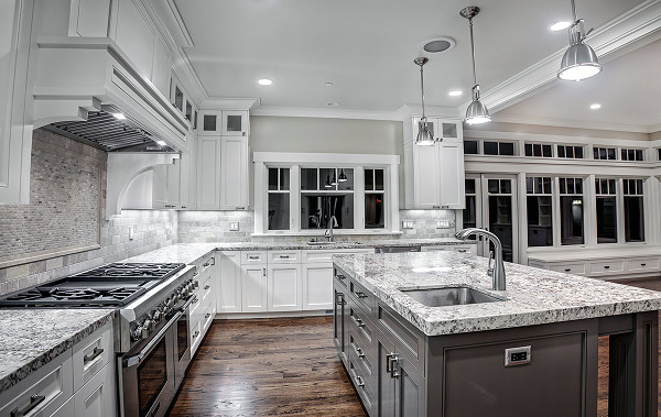 White Ice Granite Kitchen
 White ice granite countertops for a fantastic kitchen decor