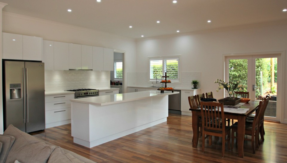 White Kitchen Bench
 Kitchen Island and Peninsula Benches Matthews Joinery