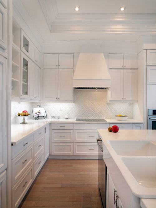 White Kitchen Cabinets Backsplash Ideas
 Best White Kitchen Backsplash Design Ideas & Remodel