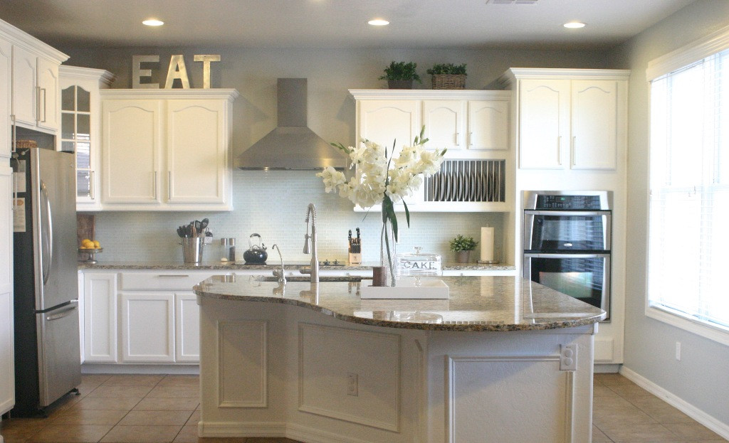 White Kitchen Wall Cabinet
 White Kitchen Wall Cabinets