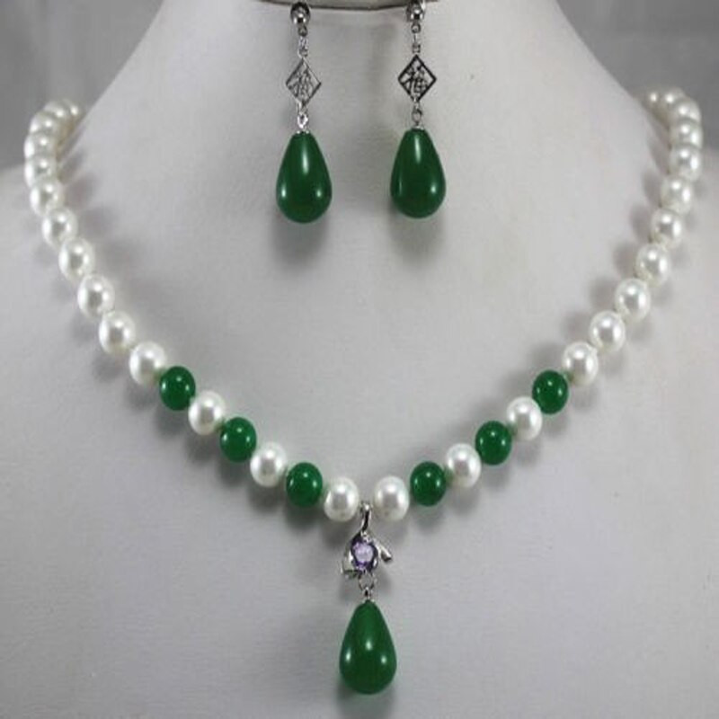 White Pearl Necklace
 New Women s Fashion 8mm White&Dark Green Pearl Necklace