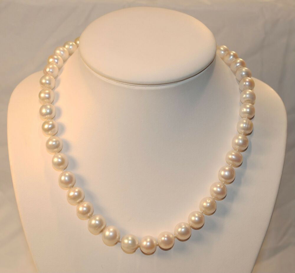 White Pearl Necklace
 18" GENUINE 10MM WHITE PEARL NECKLACE W PINK HUE & WHITE