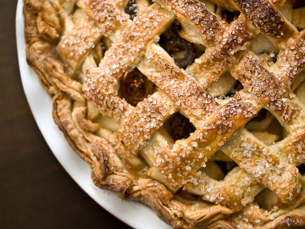 Winter Fruit Pies
 Winter Apple and Dried Fruit Pie Recipe