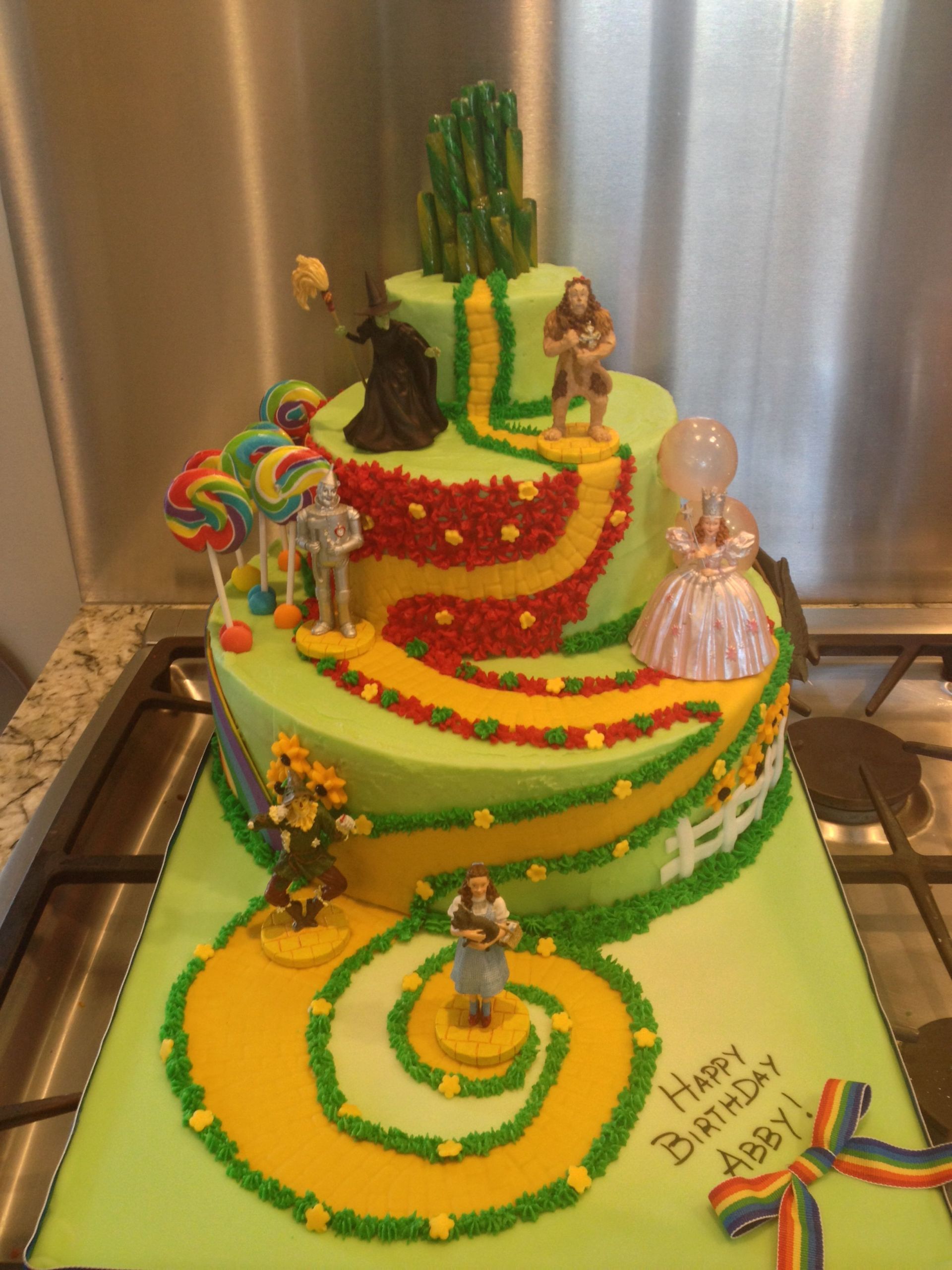 Wizard Of Oz Birthday Cake
 Wizard of Oz Cake I made for Abby s birthday