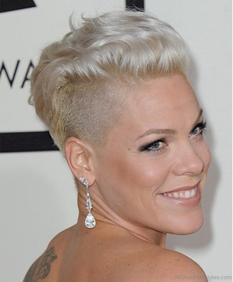 Women'S Short Undercut Hairstyles
 70 Adorable Short Undercut Hairstyle For Girls