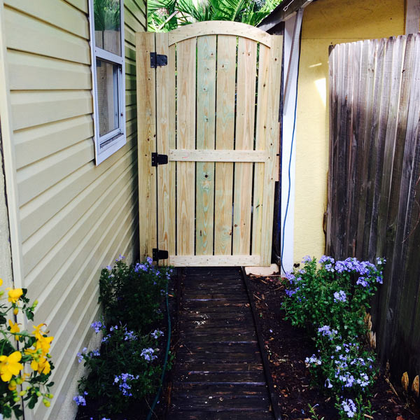 Wooden Backyard Gates
 Building an Arched Top Wooden Garden Gate Video