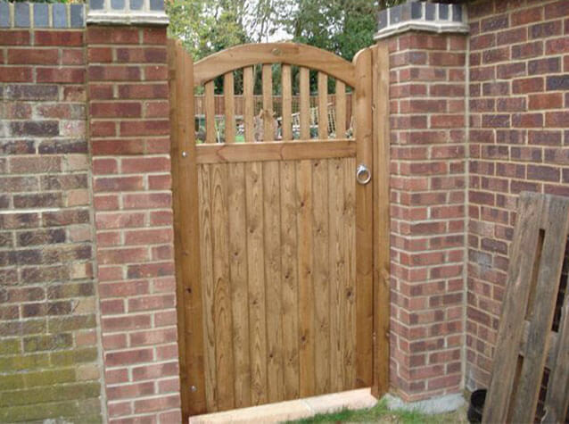 Wooden Backyard Gates
 Garden Gates Chelmsford Es