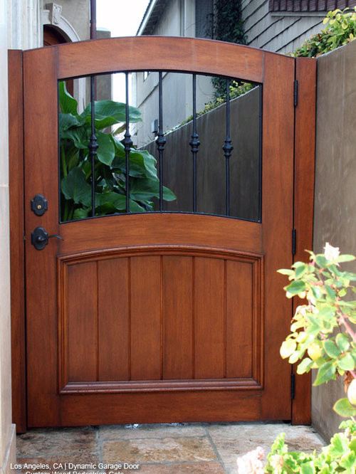 Wooden Backyard Gates
 Wooden Garden Gates