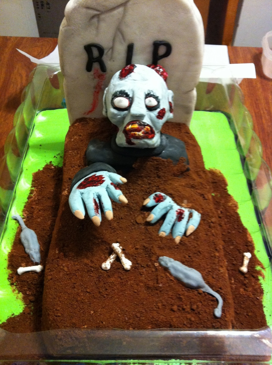 Zombie Birthday Cakes
 Zombie Cake CakeCentral